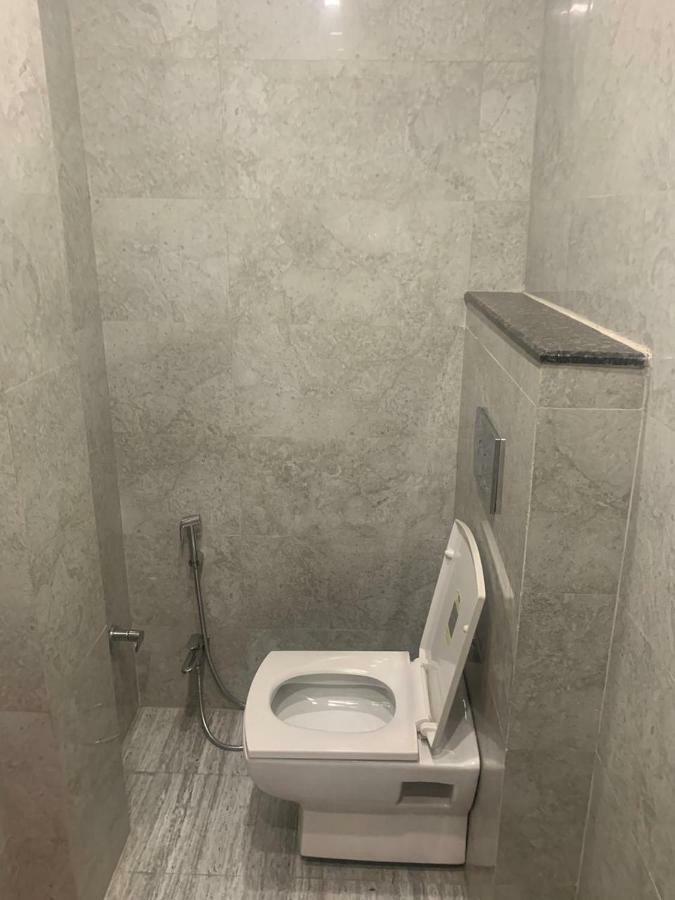 Hotel Mmk Канпур Екстериор снимка